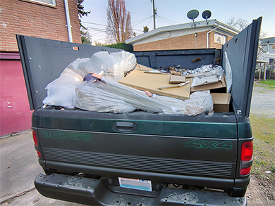Big Green Junk Removal Miscellaneous Junk Pickup in Burien